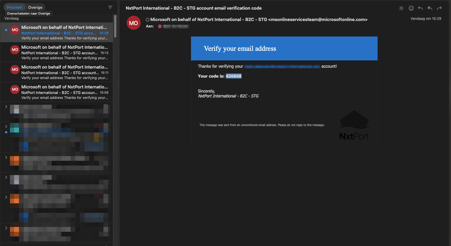 registered_user_sign_in_step_4__MFA_e-mail_blur.png